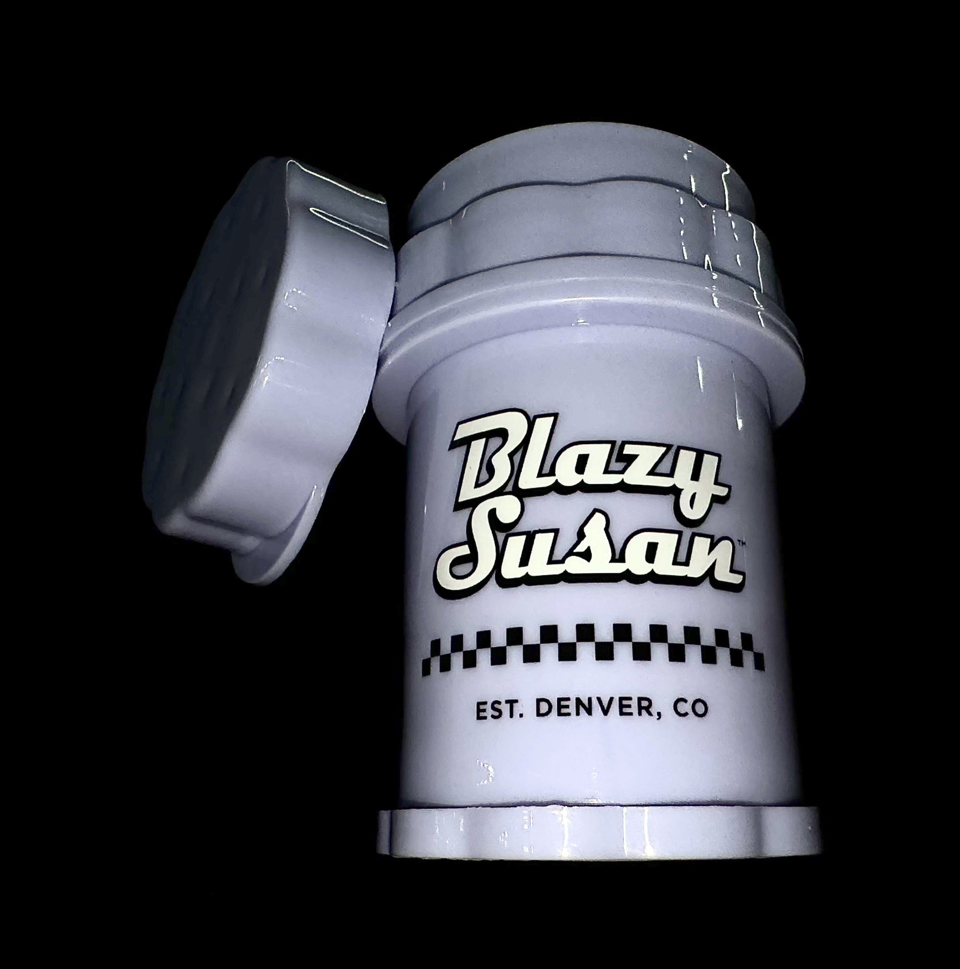 Blazy Susan Checkered Plastic Herb Grinder